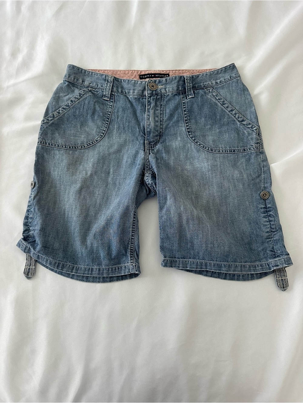 Y2K Tommy Hilfiger blue denim shorts size 6